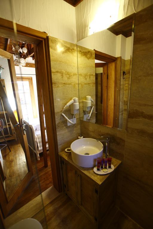 Ibri Hotel Селчук Екстериор снимка